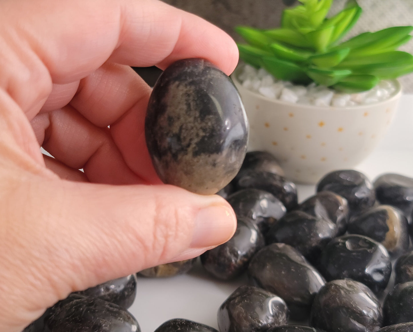 Black Onyx, Tumbled, Large