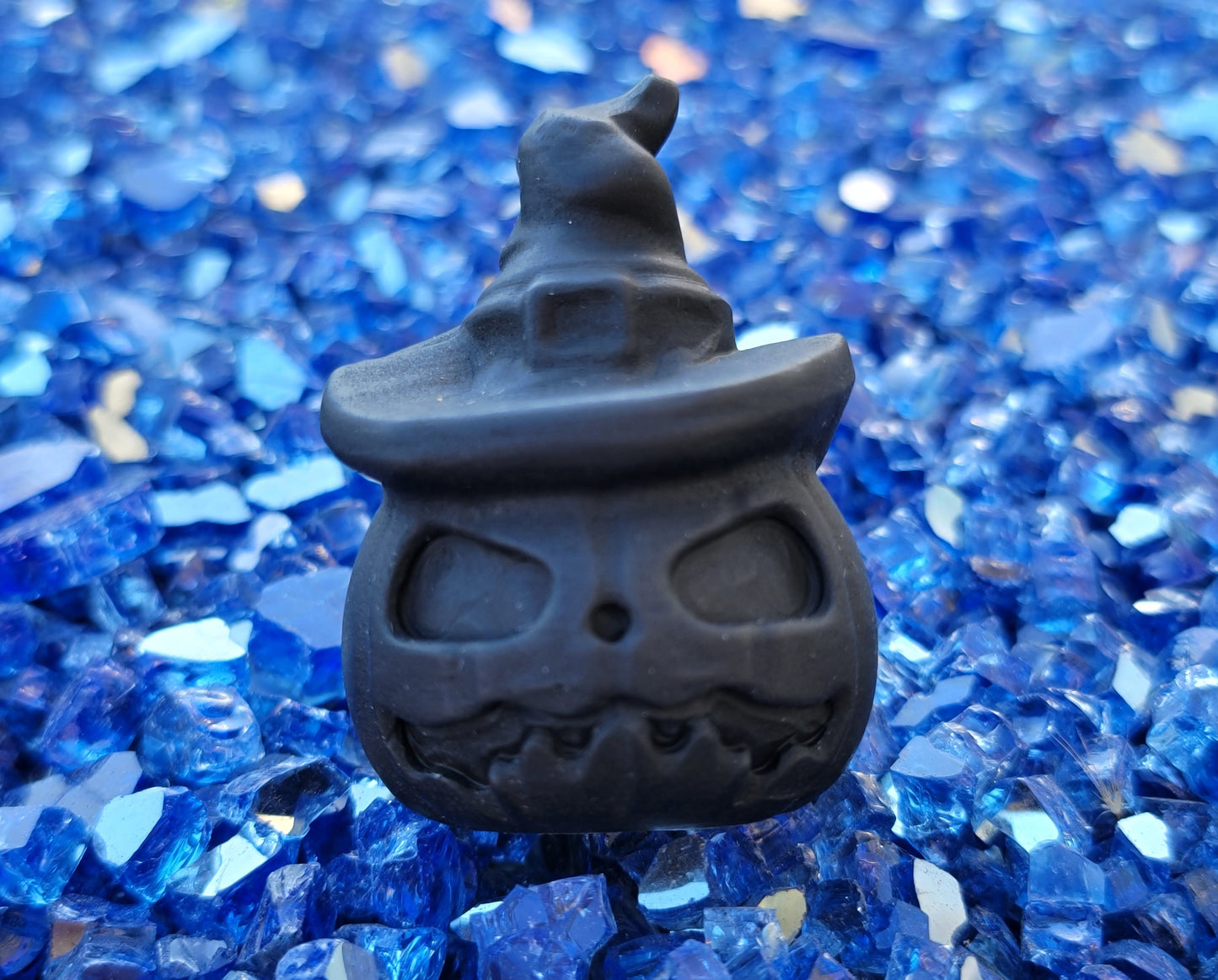 Black Obsidian Pumpkin With Sorcerer, Witch Hat Carving